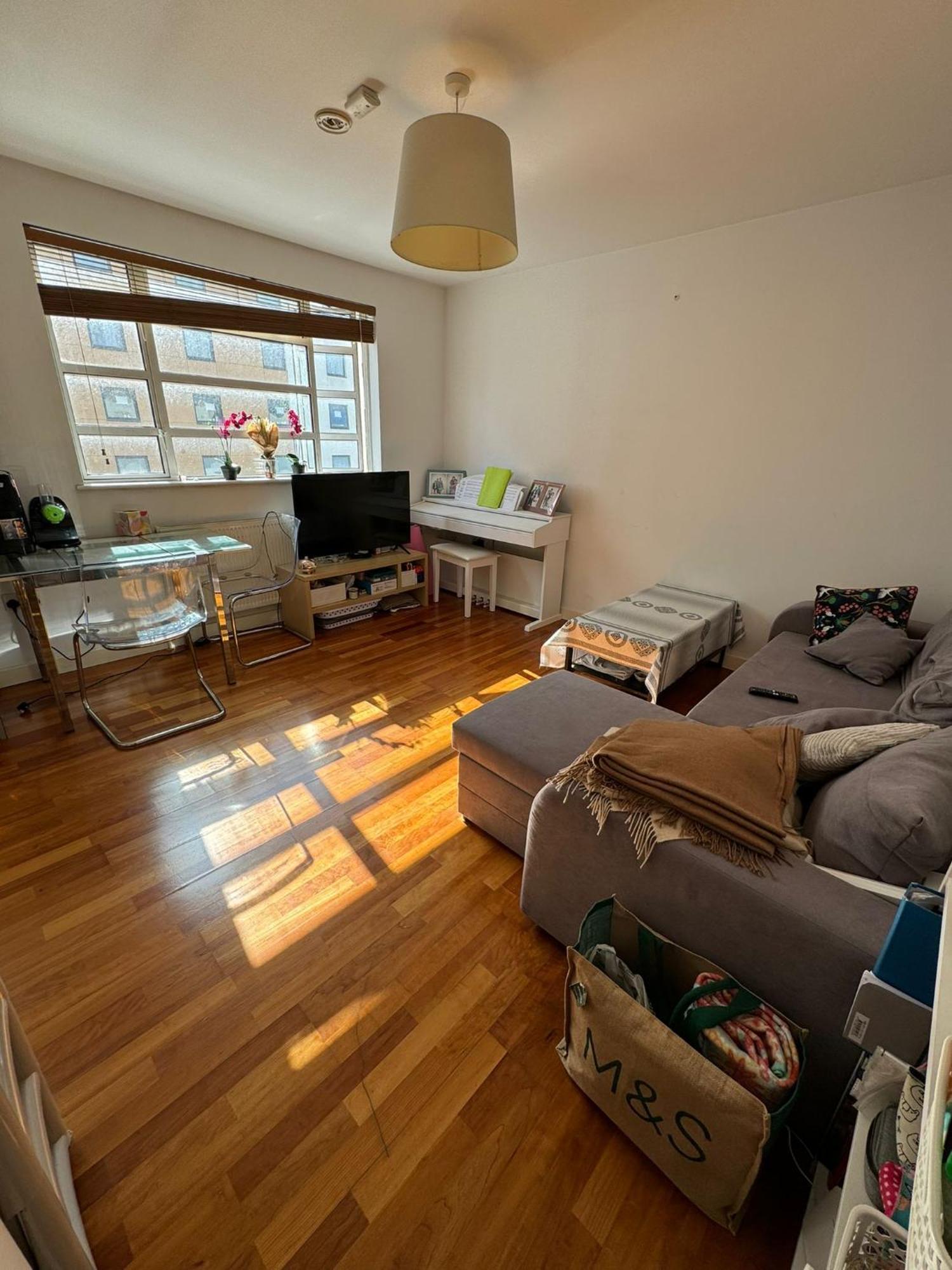 Gazde/Camere de închiriat A Double In The Heart Of Ealing Broadway *